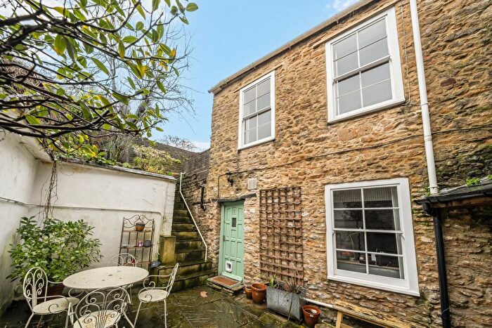 1 Bedroom Terraced House For Sale In Paul Street, Frome, BA11