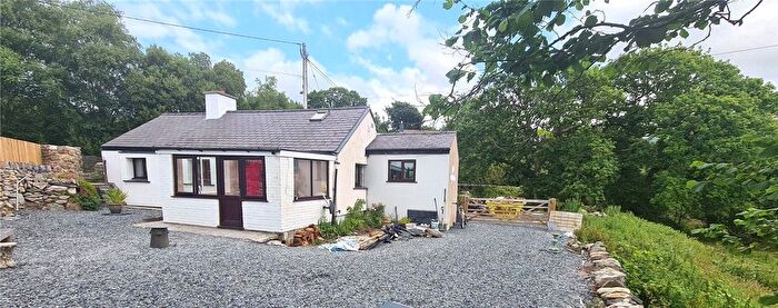2 Bedroom Bungalow For Sale In Clwt-Y-Bont, Caernarfon, Gwynedd, LL55