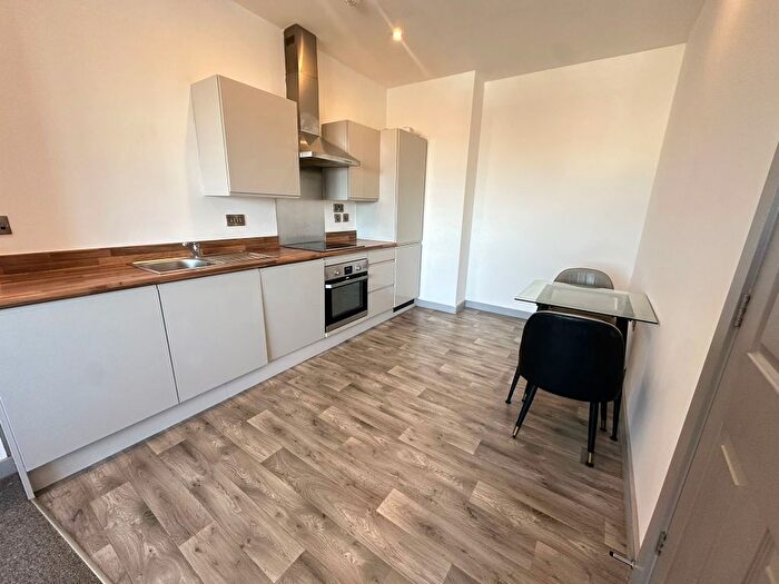 1 Bedroom Flat To Rent In Church Street, Wolverhampton, WV2