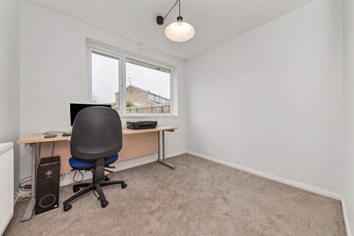 2 Bedroom Semi-Detached Bungalow For Sale In Tennyson Avenue, St. Ives, PE27