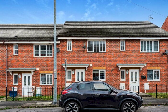 3 Bedroom Terraced House To Rent In Chaucer Street, Kingsley, Northampton, NN2