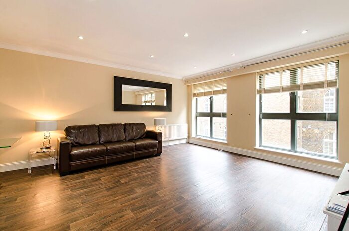 3 Bedroom Flat For Sale In Vauxhall Bridge Road, Victoria, London, SW1V