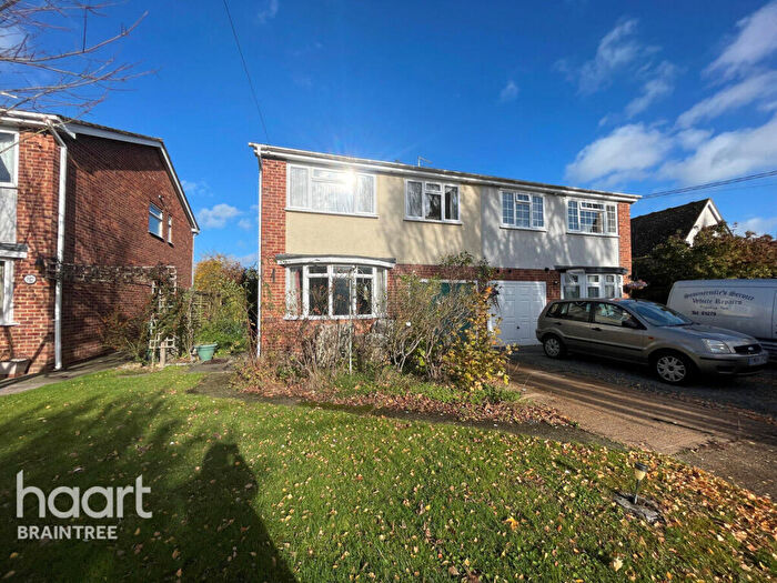 4 Bedroom Semi-Detached House For Sale In Church End, Panfield, CM7