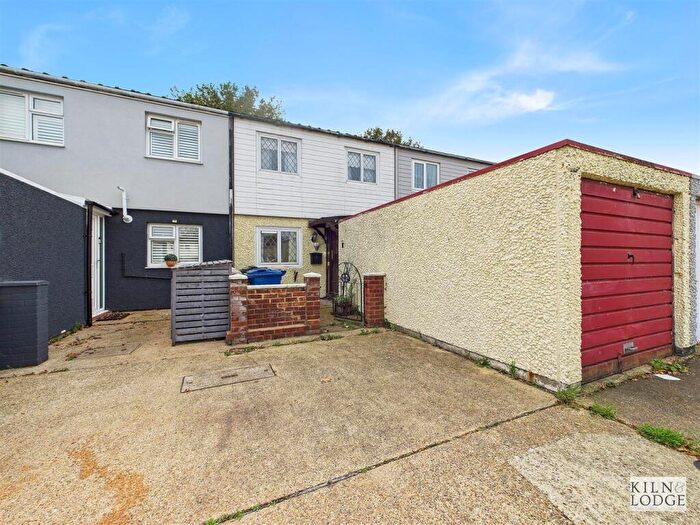3 Bedroom Terraced House For Sale In Larkspur Close, South Ockendon, RM15