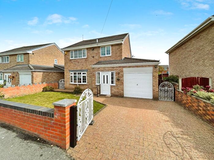 4 Bedroom Detached House For Sale In Walker Close, Wrexham, LL13