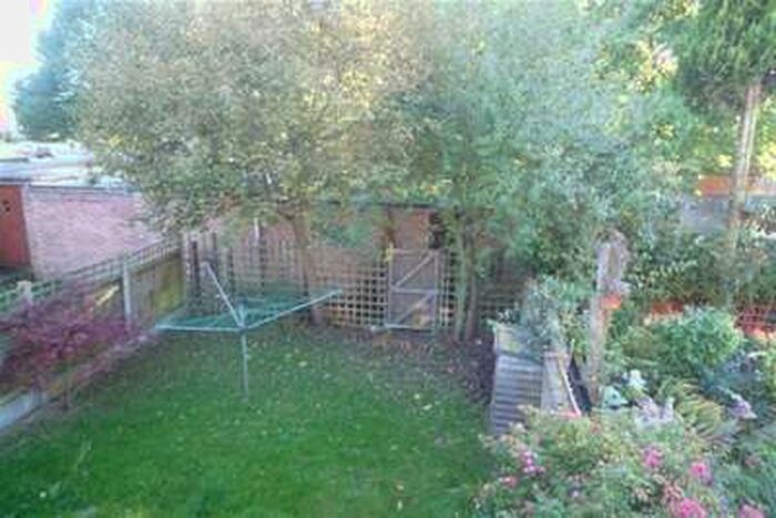 3 Bedroom Terraced House To Rent In Hawbeck Road, Rainham, ME8