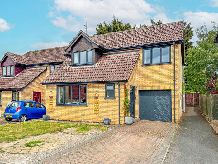 3 Bedroom Detached House For Sale In Frowd Close, Fordham, Ely, Cambridgeshire, CB7