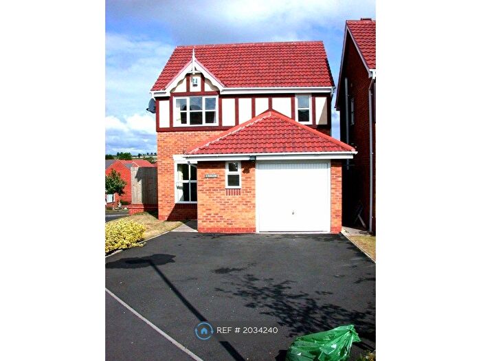 3 Bedroom Detached House To Rent In Oaklands, Birmingham, B31