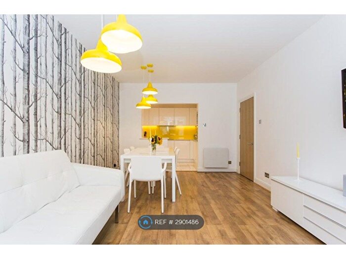 2 Bedroom Flat To Rent In Bartholomew Close, London, EC1A