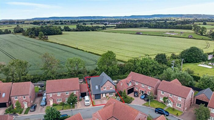 5 Bedroom Detached House For Sale In Farefield Close, Dalton, Thirsk, YO7