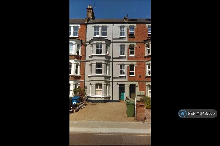 2 Bedroom Flat To Rent In Kennington, London, SE11