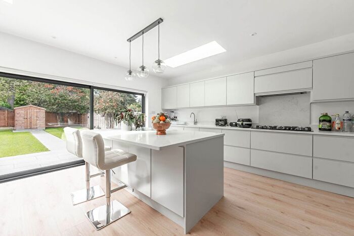 3 Bedroom Bungalow For Sale In Avenue Road, Pinner, HA5