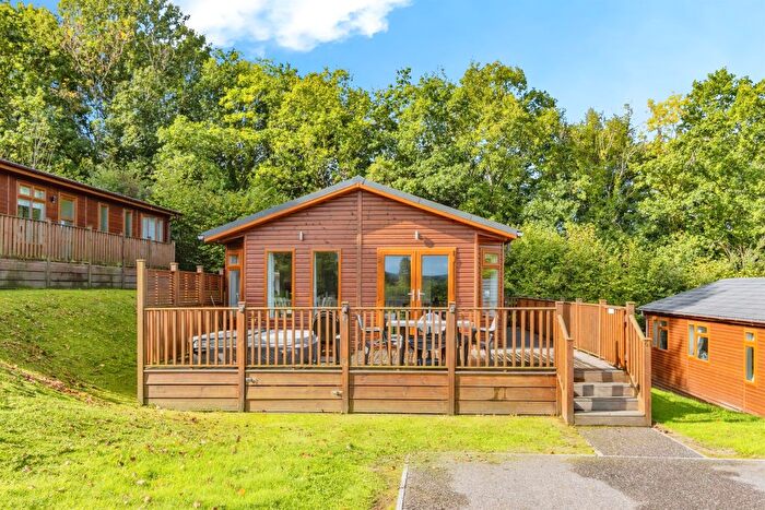3 Bedroom Lodge For Sale In The Fairways, Chudleigh, Newton Abbot, TQ13