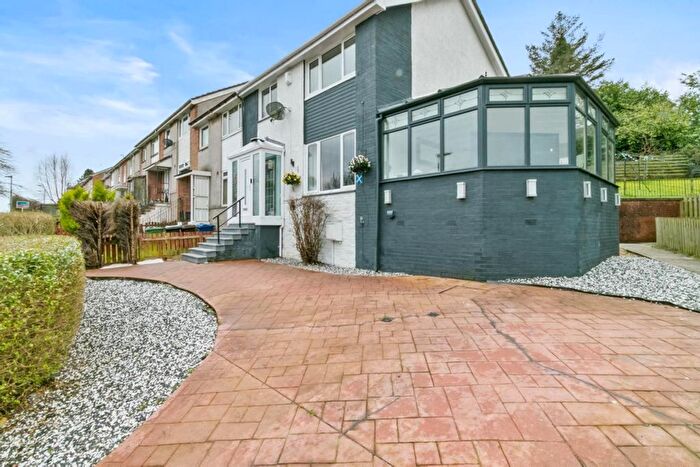 3 Bedroom End Of Terrace House For Sale In Glenshiel Avenue, Paisley, PA2