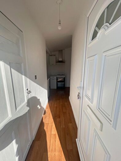 1 Bedroom Flat To Rent In Gloucester Road North, Bristol, BS7