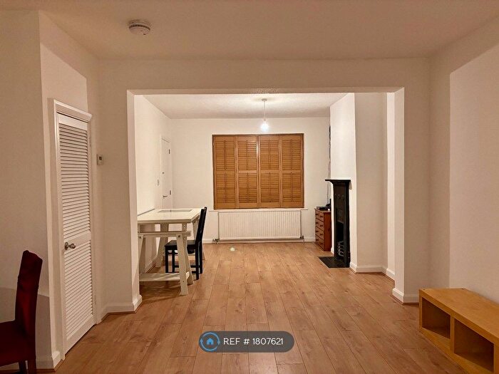 5 Bedroom Maisonette To Rent In Natal Road, Cambridge, CB1