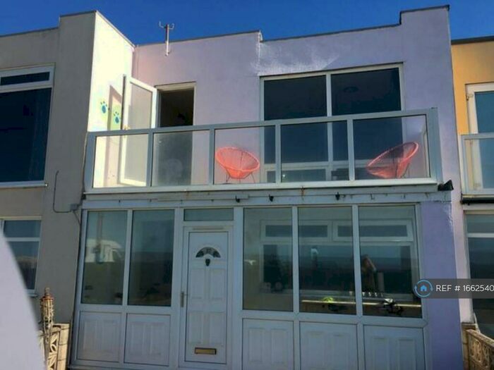 3 Bedroom Terraced House To Rent In Rossall Promenade, Thornton-Cleveleys, FY5