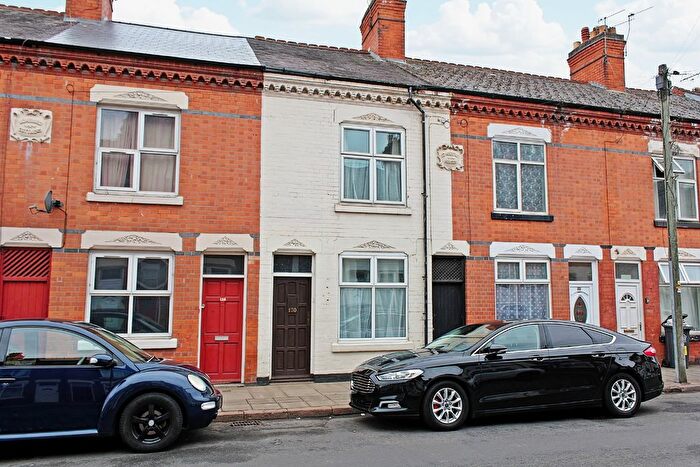 2 Bedroom Terraced House For Sale In Tudor Road, Leicester, LE3