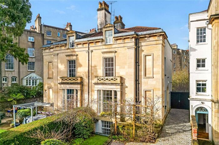 5 Bedroom Semi Detached House For Sale In Richmond Park Road, Clifton, Bristol, BS8