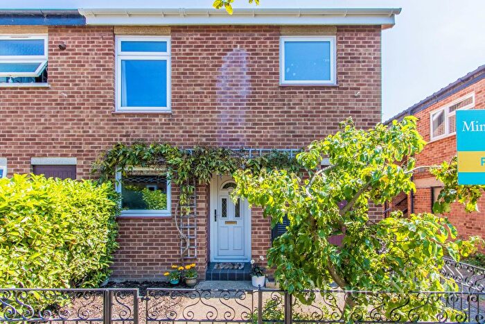 3 Bedroom Semi Detached House For Sale In Langley Walk, Norwich, NR2