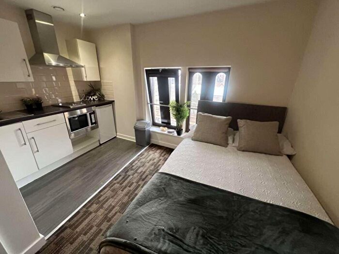 Studio To Rent In Flat, Gladstone Buildings, St James Row, S1