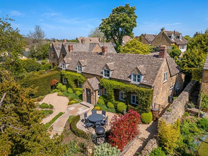 5 Bedroom Detached House For Sale In Sheep Street, Chipping Campden, GL55