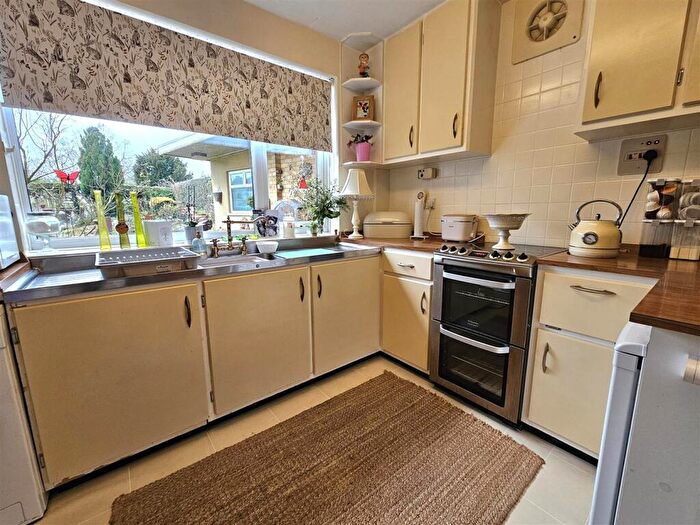 3 Bedroom Detached House For Sale In Maidenhall, Highnam, Gloucester, GL2