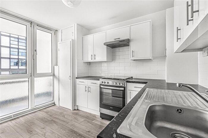 2 Bedroom Apartment To Rent In St. Luke's Estate, Bath Street, London, EC1V