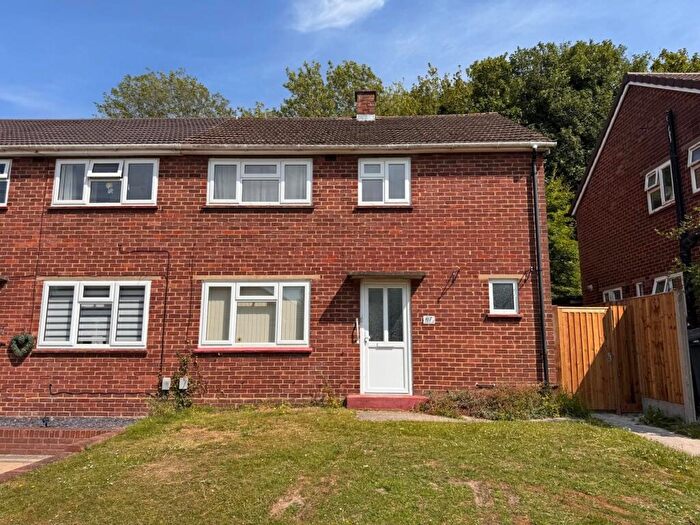 3 Bedroom Semi-Detached House For Sale In Chiltern Road, Baldock, SG7