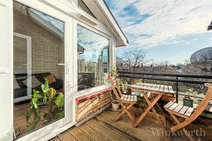 1 Bedroom Flat To Rent In Waldram Park Road, London SE23