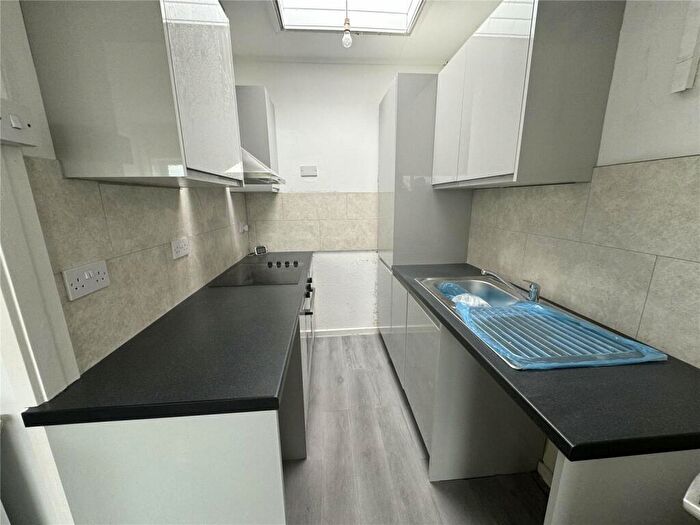 1 Bedroom Flat To Rent In King Street, Bedworth, Warwickshire, CV12