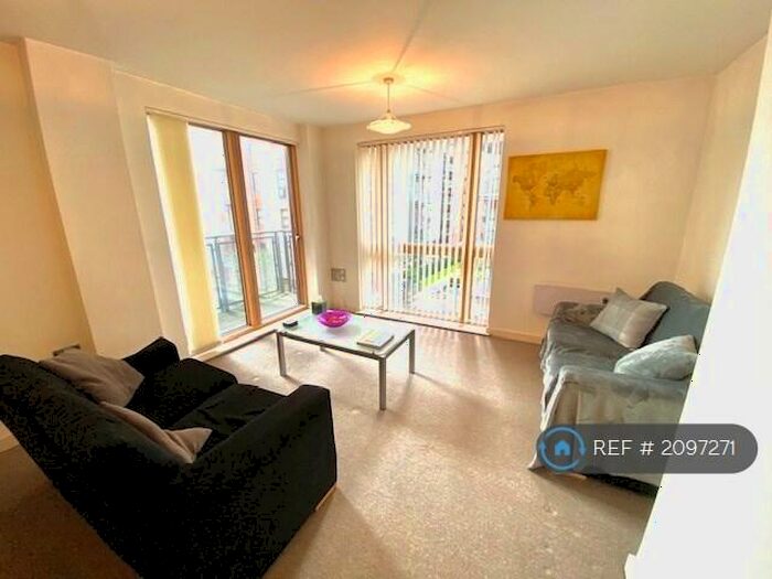 1 Bedroom Flat To Rent In Hornbeam Way, Manchester, M4