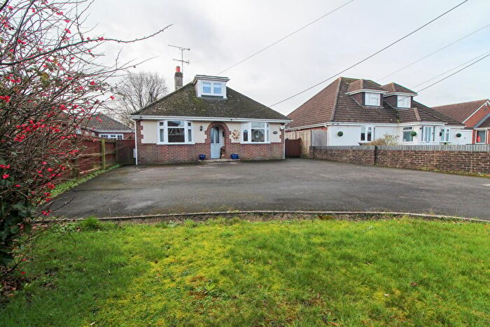 3 Bedroom Bungalow For Sale In Blandford Road, Sturminster Marshall, Wimborne, BH21