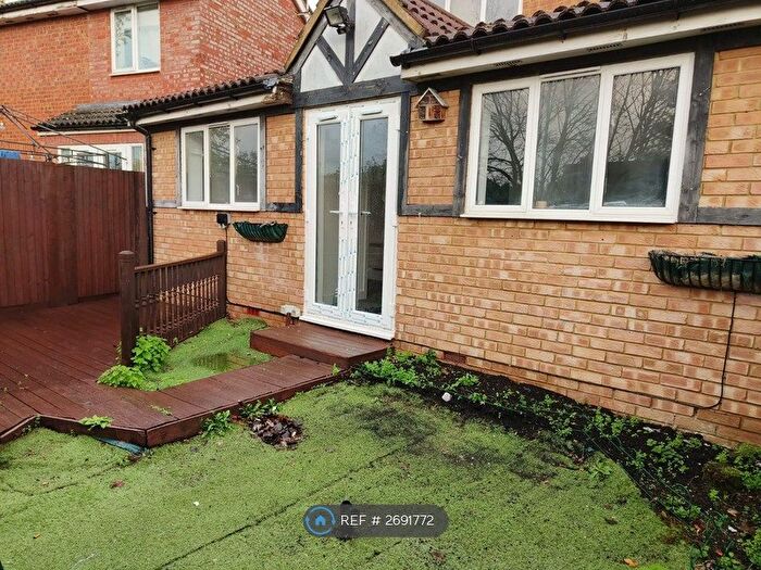 2 Bedroom End Terrace House To Rent In Briarwood Close, Feltham, TW13