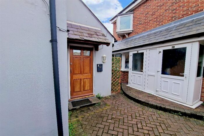 1 Bedroom Flat To Rent In Flat Ellis Court, Lyon Street, Bognor Regis, West Sussex, PO21