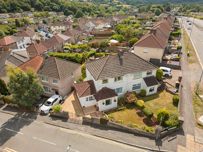 3 Bedroom Semi-Detached House For Sale In Graig Park Road, Newport, NP20