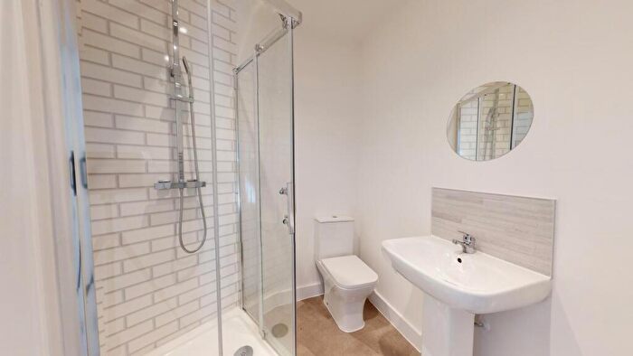 1 Bedroom House To Rent In Lemyngton Street, Loughborough, LE11