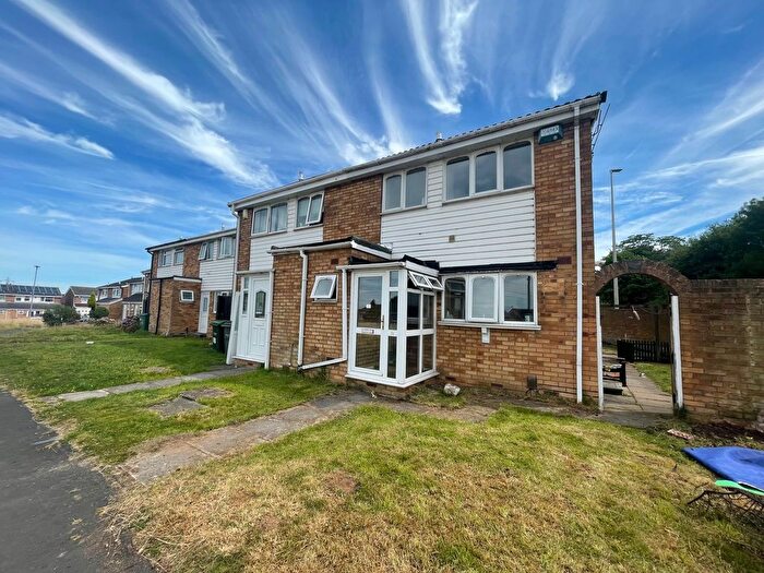3 Bedroom Property To Rent In Francis Ward Close, West Bromwich, B71