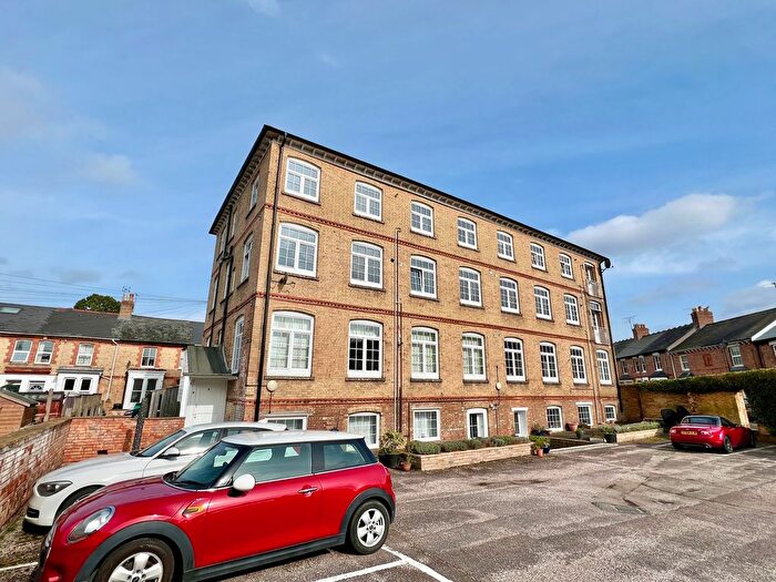 1 Bedroom Flat For Sale In Chamberlain House, Richmond Road, Taunton - No Onward Chain!, TA1