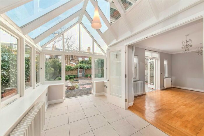 3 Bedroom Detached House To Rent In Fielding Road, London, Chiswick, W4