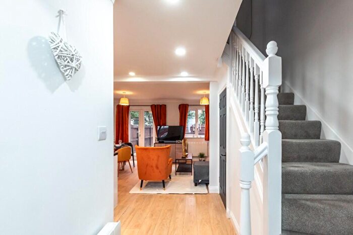 3 Bedroom Terraced House For Sale In South Mill Road, Southampton, Hampshire, SO15