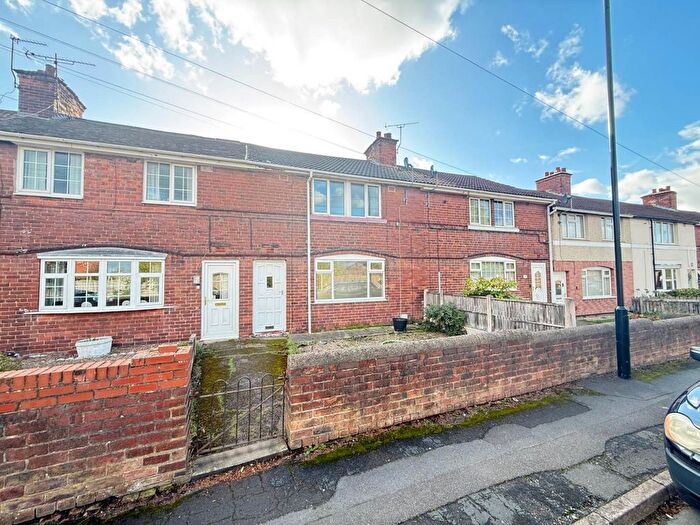3 Bedroom Terraced House For Sale In Deacon Crecent, Doncaster, DN11