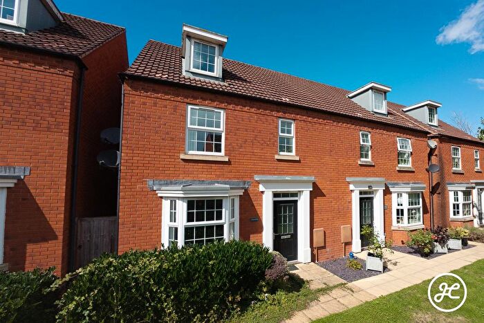4 Bedroom Semi-detached House For Sale In Teasel Path, Wilstock Village, Bridgwater, TA5