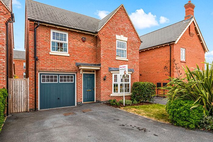 3 Bedroom Detached House For Sale In Irvine Crescent, New Lubbesthorpe, LE19