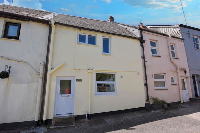 2 Bedroom Cottage For Sale In East Bridge, Chacewater, Truro, TR4