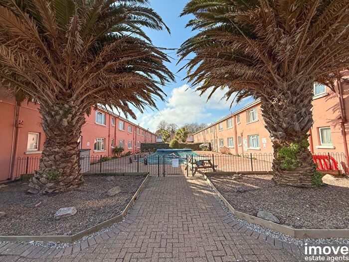 1 Bedroom Flat For Sale In New Esplanade Court, Esplanade Road, Paignton, TQ4