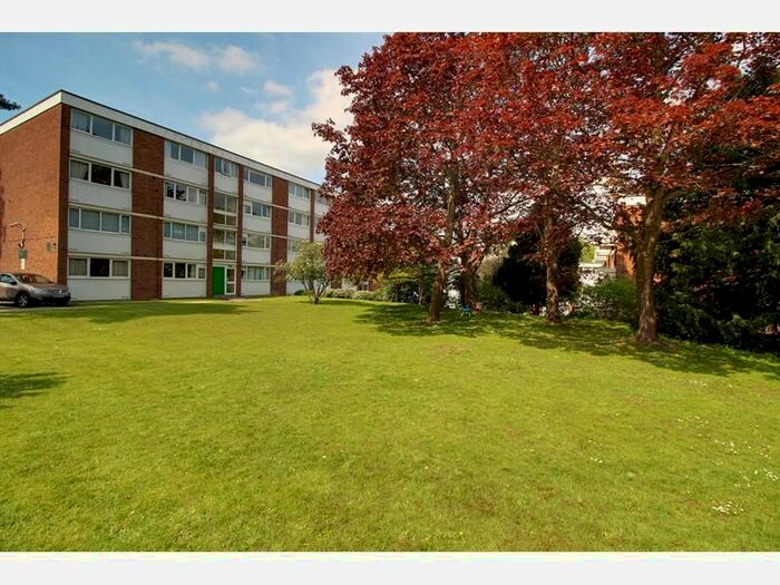 2 Bedroom Flat To Rent In Bath Road, Reading RG1