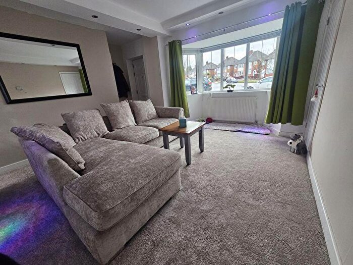 2 Bedroom End Of Terrace House For Sale In Booths Lane, Great Barr, Birmingham, B42