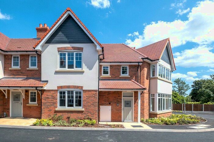 2 Bedroom Apartment To Rent In Woodleigh Avenue, Harborne, Birmingham, B17