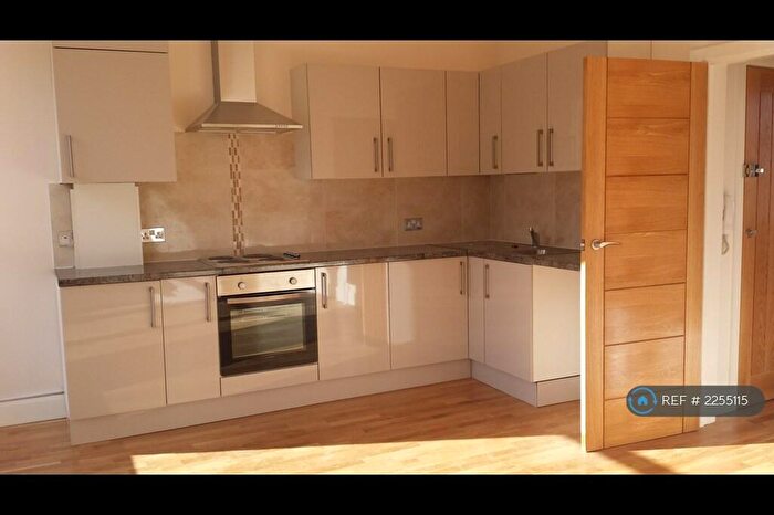 1 Bedroom Flat To Rent In Crystal Palace, London, SE19